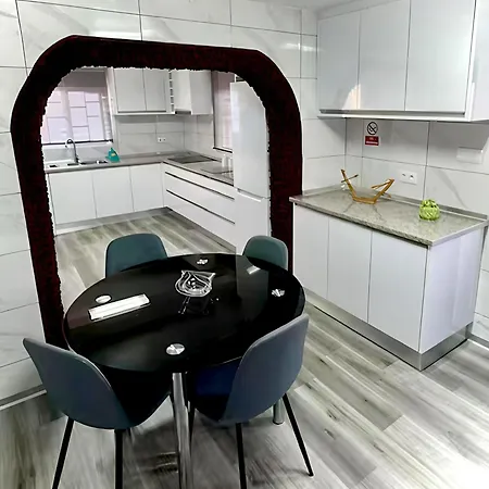 Apartamento Serenity - Relax, Unwind & Feel At *