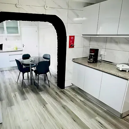 Serenity - Relax, Unwind & Feel At Apartmán