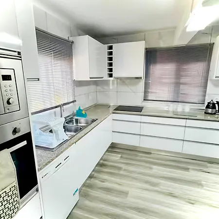 Appartamento Serenity - Relax, Unwind & Feel At Estreito Da Calheta